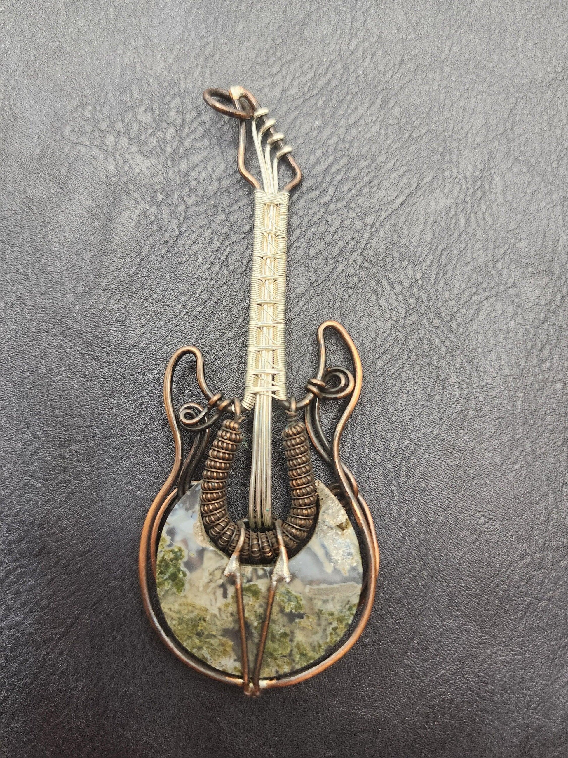 Wire Wrapped Guitar with Moss Agate Stone - SG9 - Beaunique Boutique